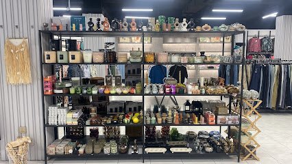 House of Brands (HB)