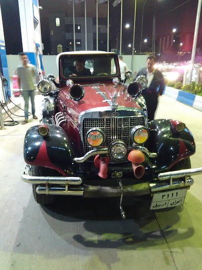 Black White Petrol  ‏